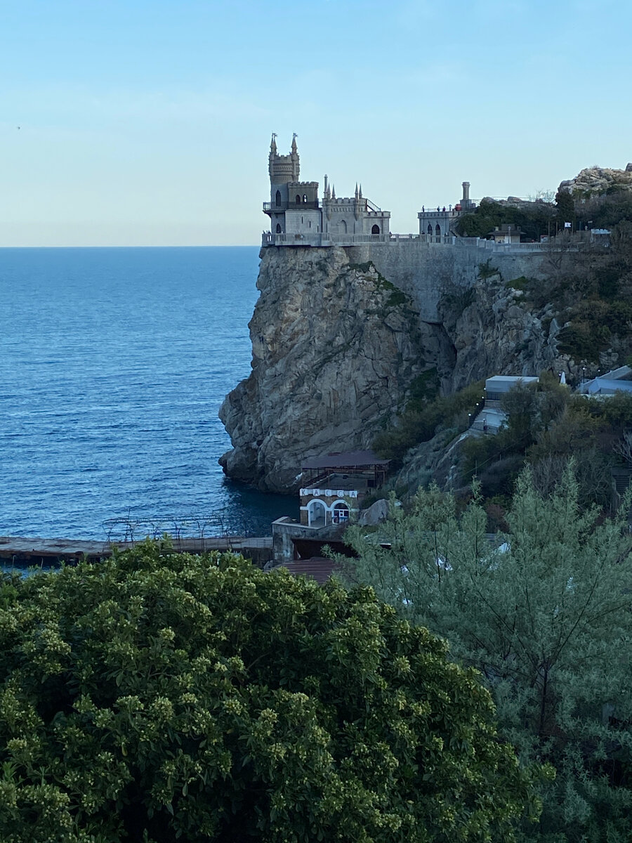 Ласточкино гнездо