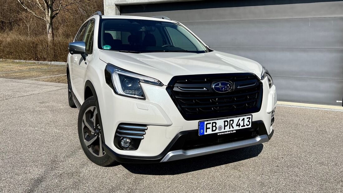 Subaru Forester: изменилось только личико