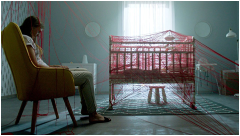 (сколько пряжи нужно, чтобы обмотать им кроватку...)