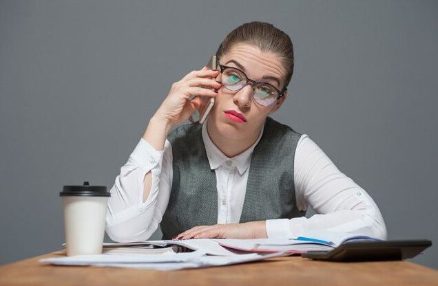 Для борьбы с назойливыми звонками коллекторов нужно использовать все способы.