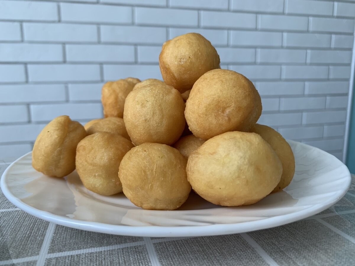 Мне больше нравятся пресные баурсаки. Фото автора