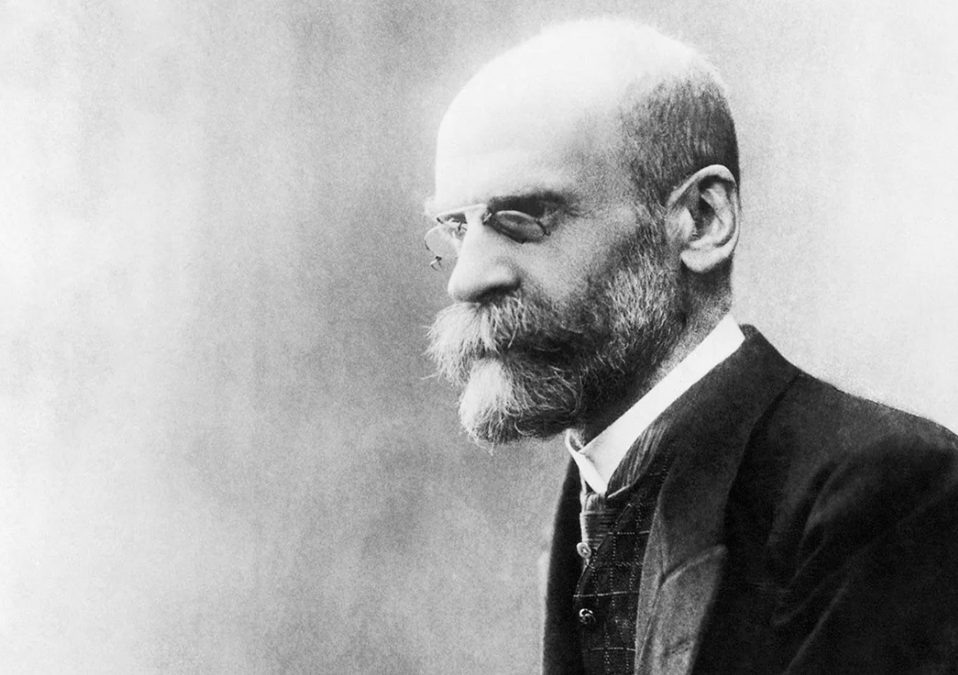 Давид Эмиль Дюркгейм — французский социолог и философ, основатель французской социологической школы и предшественник структурно-функционального анализа. Источник: https://jerseysteam.com/f/f14eaafb18e4bbaedbc4890e35d1823b.jpg