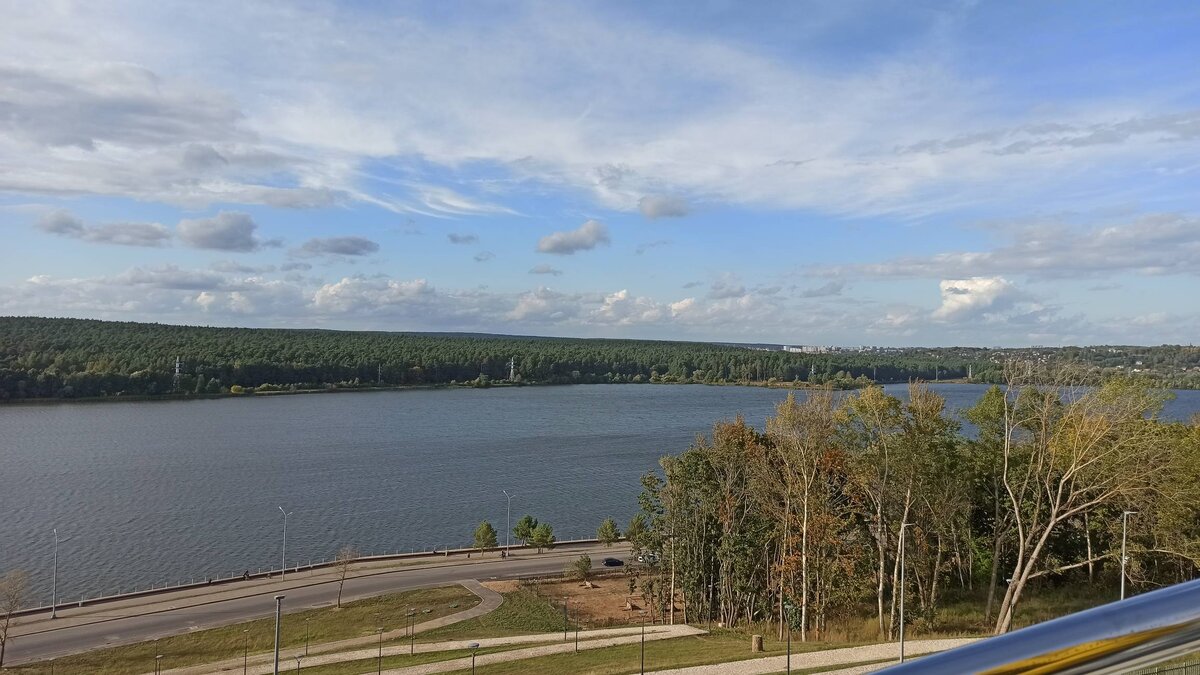 Вид на водохранилище