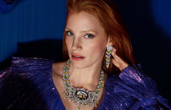  - !  ,      .       Gucci