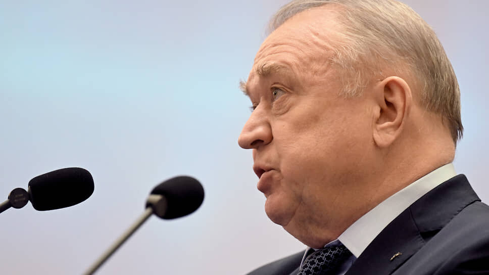    Фото: Александр Казаков / Коммерсантъ