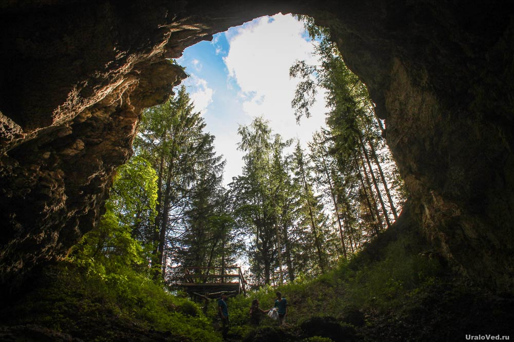 Источник: https://uraloved.ru/andronovskij-grot-i-selo-serga?from=map_in_article