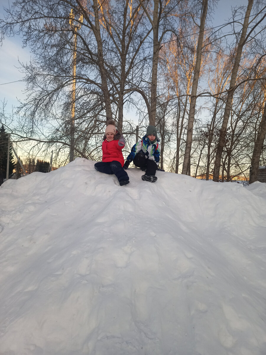 Просто фото с прогулки, младшие дети 