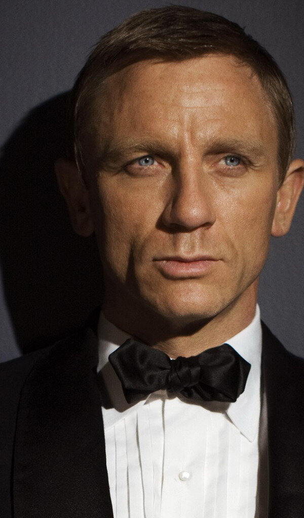 7 actor. Агент 007 Дэниел Крейг. Джеймс Бонд актеры. Дэниел Крейг 007. Актер агент 007 Дэниел Дэниел Крейг.