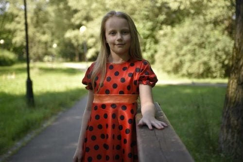    Алиса Теплякова поступила в иностранный вуз. 10-летняя студентка переучивается на новую профессию Данил Тармасинов