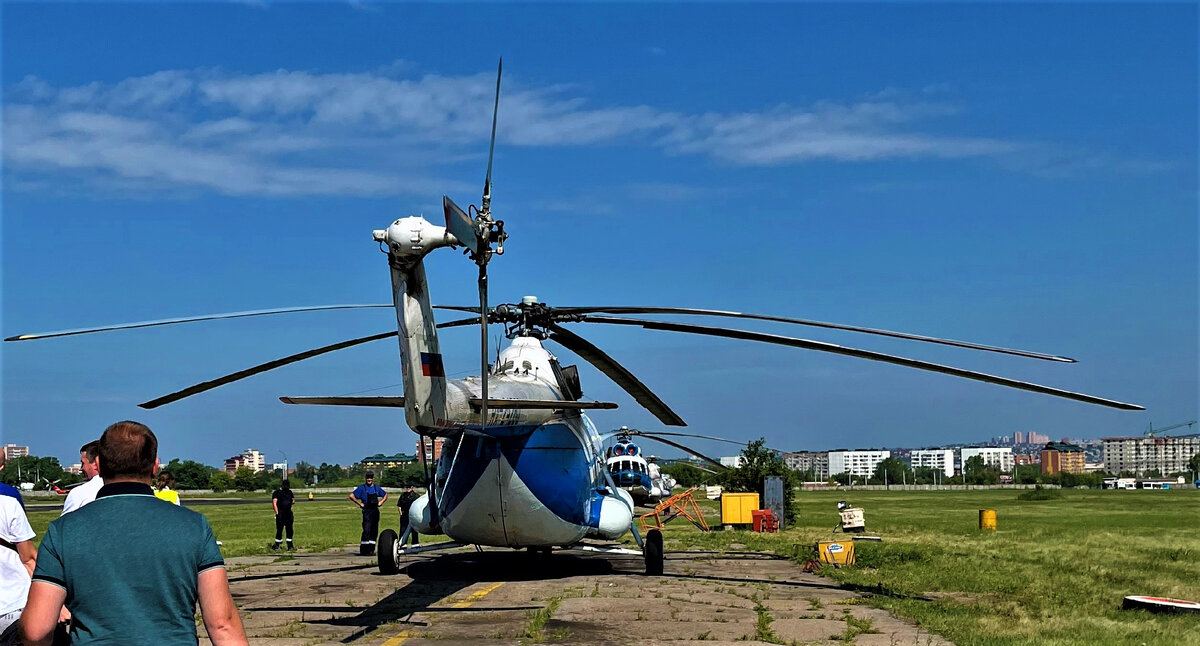 город Иркутск. Идем на посадку в вертолет