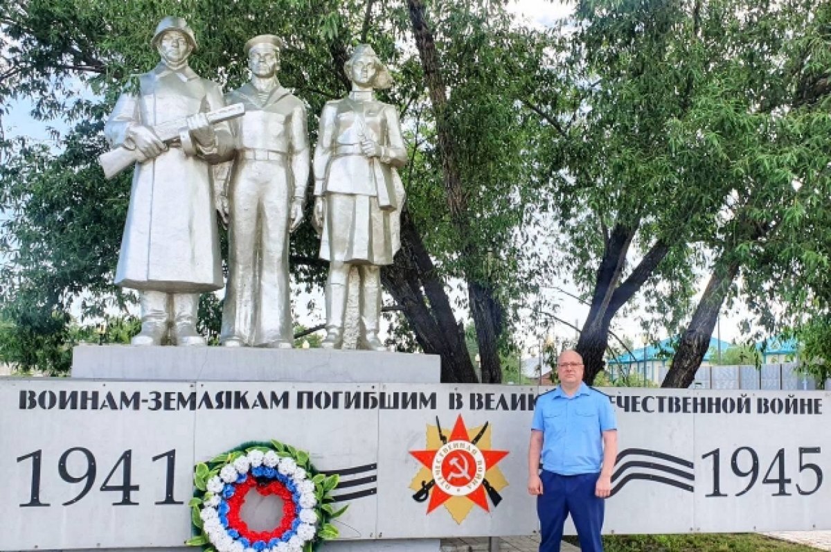    Под Новосибирском вандалы оставили непристойные записи на памятнике ВОВ