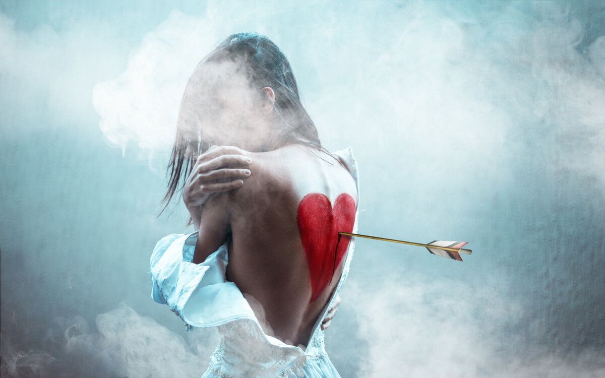 Обида разрушает вас изнутри. Источник: https://kartinkin.net/uploads/posts/2021-10/1635201448_16-kartinkin-net-p-paren-s-razbitim-serdtsem-art-krasivo-17.jpg