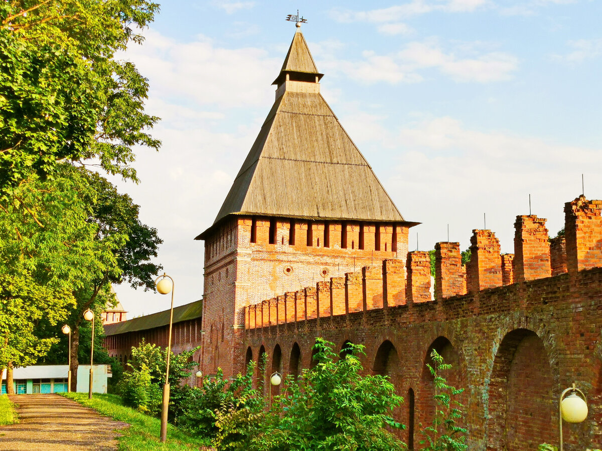 участок легендарной крепостной стены