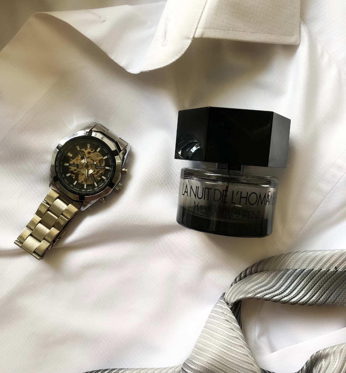 В пирамиде: кардамон, лаванда, вирджинский кедр, бергамот, ветивер, тмин