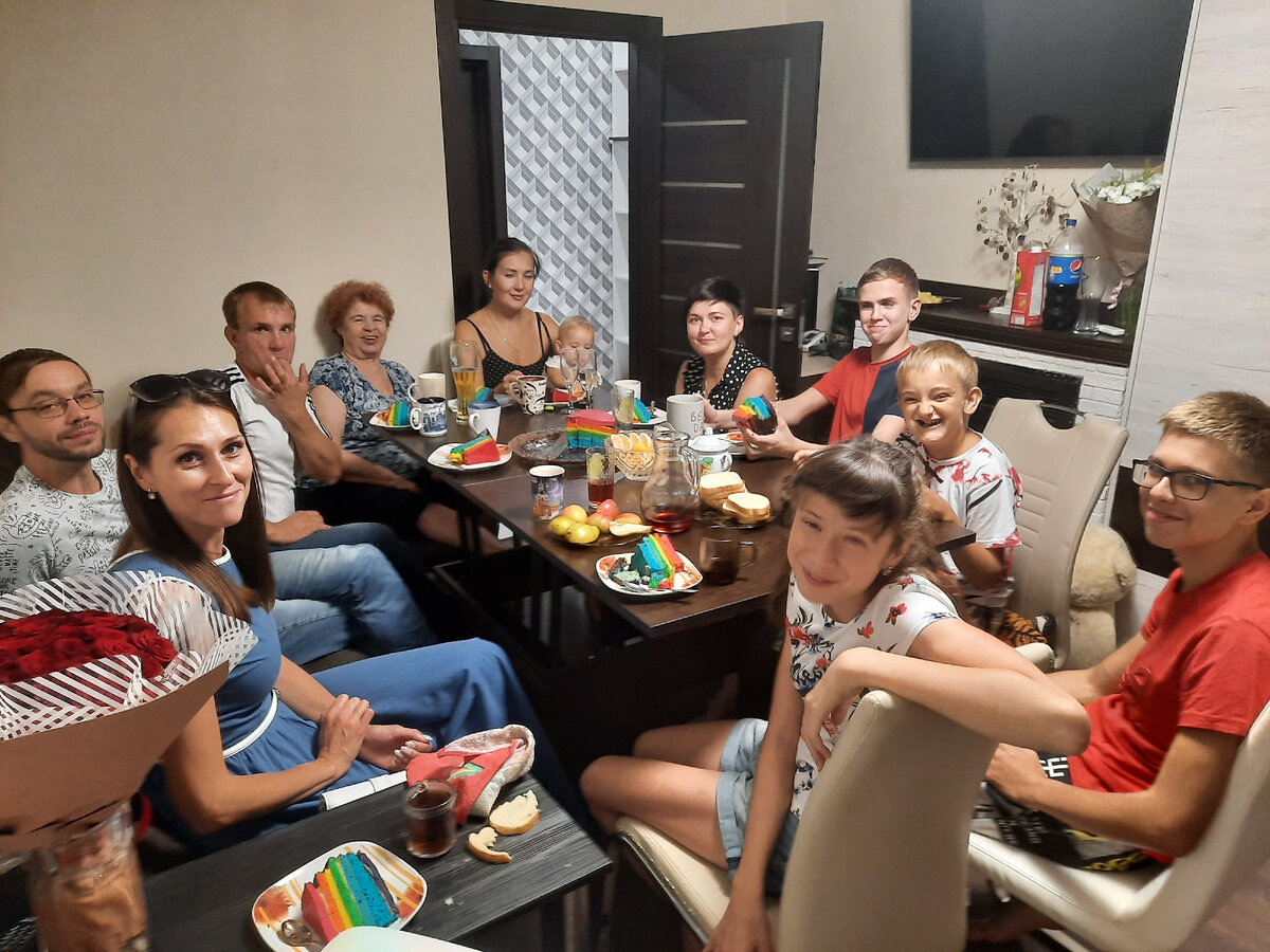 Почти все.