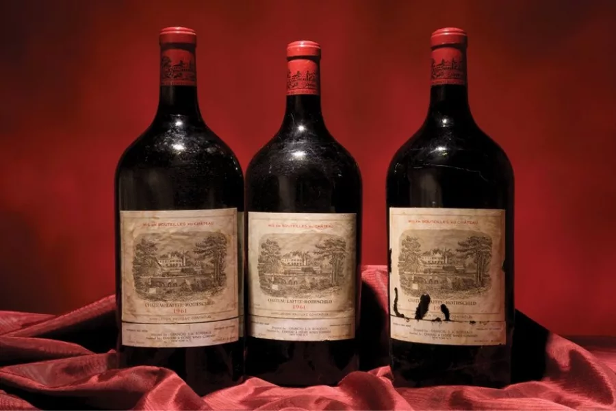 Цена самого дорогого вина. Chateau Lafite 1869. Шато Брюс вино. Шато Лафит 1869 года. Шато бордо 1869.
