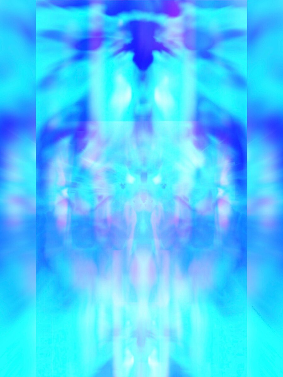 Art: Louise Ersabieva