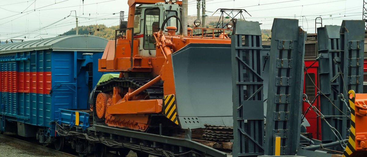 Перевозка негабаритных грузов и спецтехники по ж/д