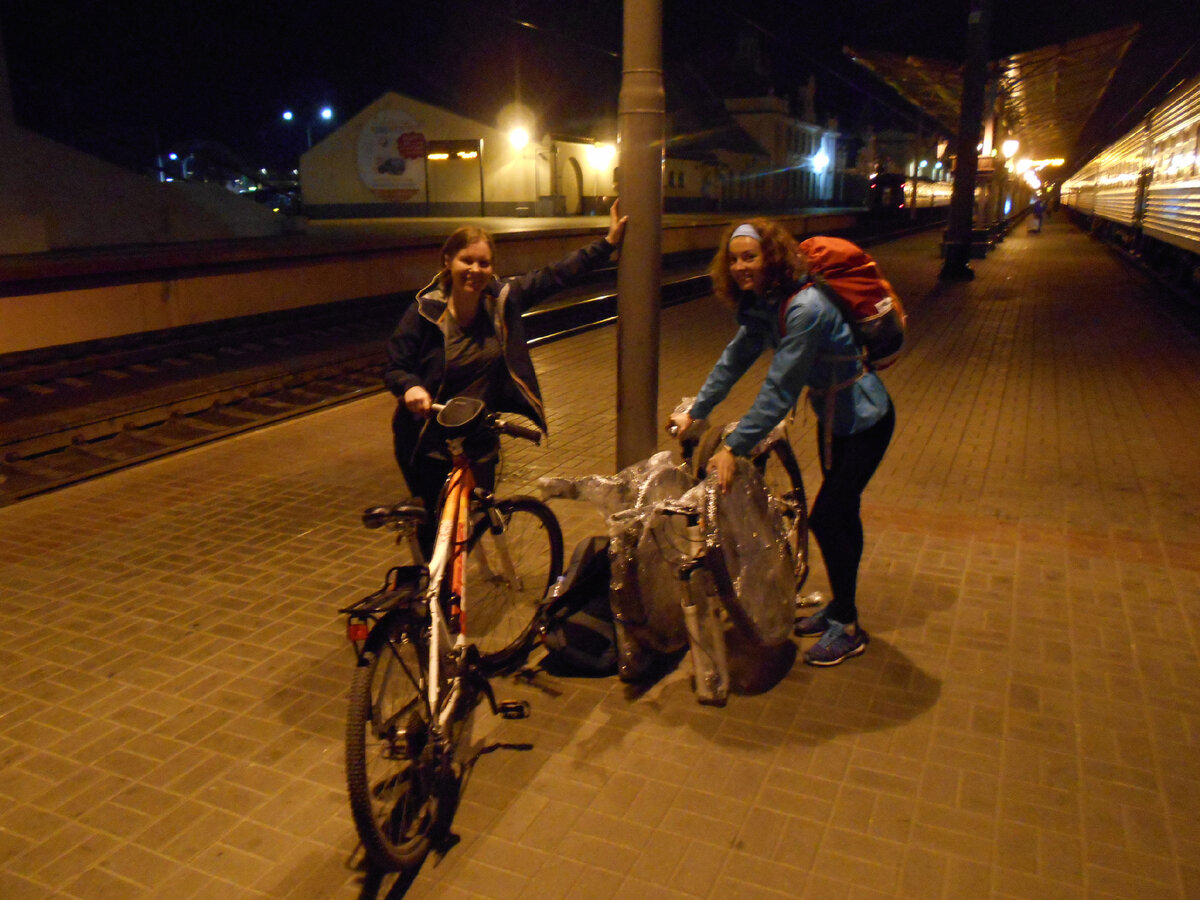 Брест, Беларусь. Вокзал Брест-Центральный