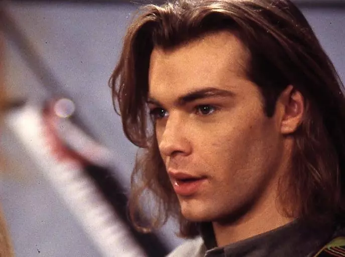 Как выглядит и чем занимается Николя из «Элен и ребята» через 29 лет ...