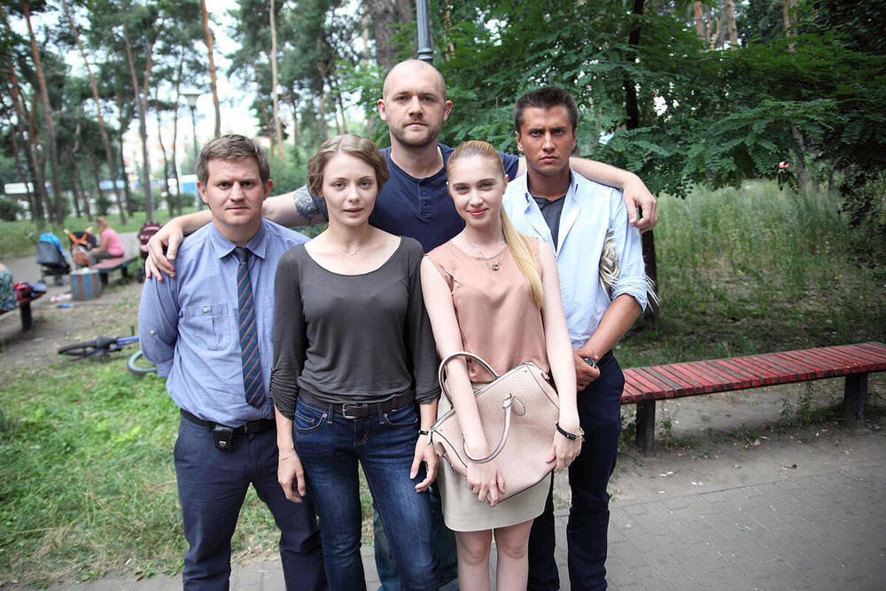  «Мажор»
с К. РАЗУМОВСКОЙ, Д. ШВЕДОВЫМ, А. АНДРУСЕНКО и П. ПРИЛУЧНЫМ