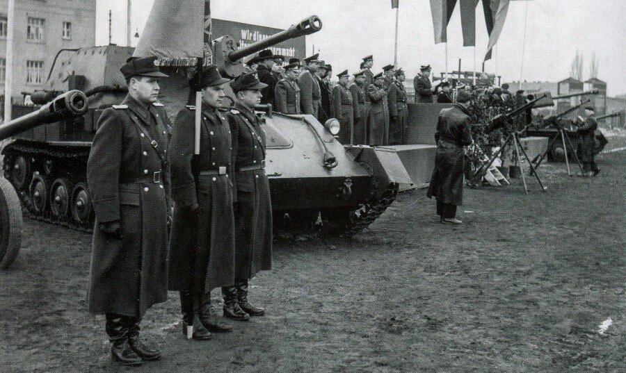 Парад немецкой казарменной полиции. 