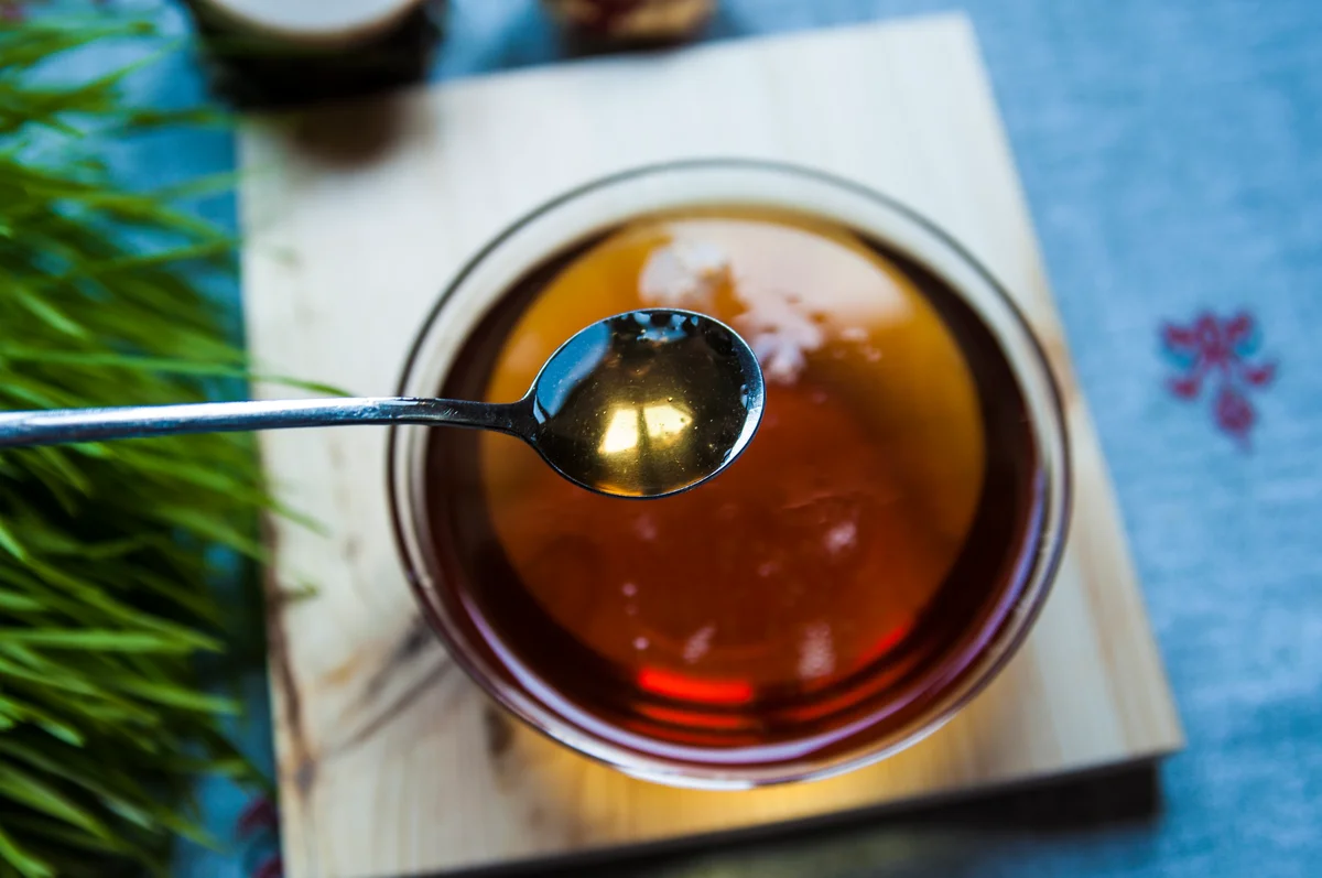 А вы знали, что березовые сережки и почки можно есть? Поделюсь ...