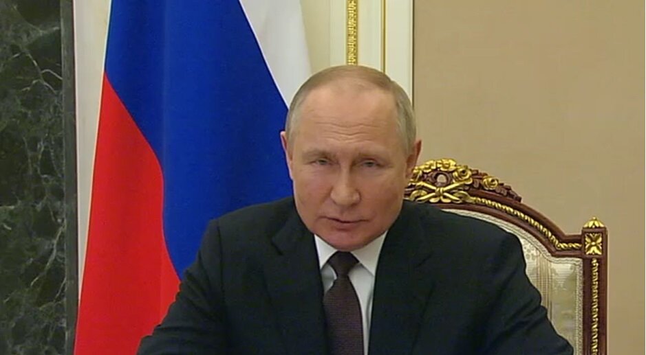 Владимир Путин. Совещание по экономическим вопросам. Фото с сайта Кремля.