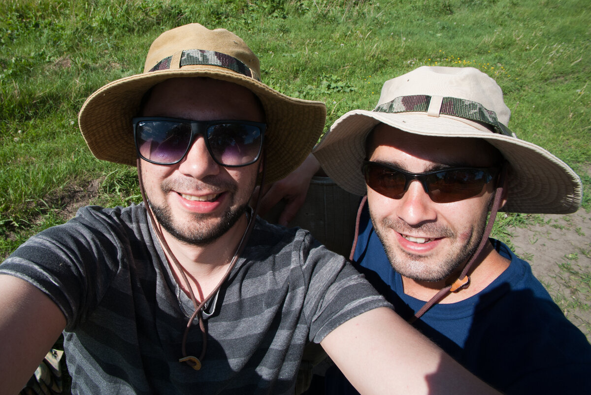 Добрались к реке, уже в предвкушении отличного сплава.