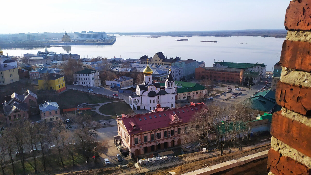 Вид на Казанскую церковь. Фото автора.