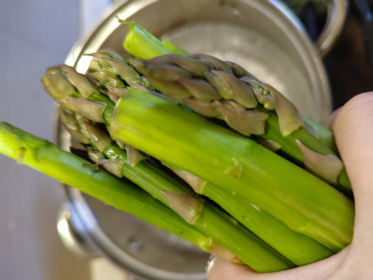 Рецепт спаржи с чесноком