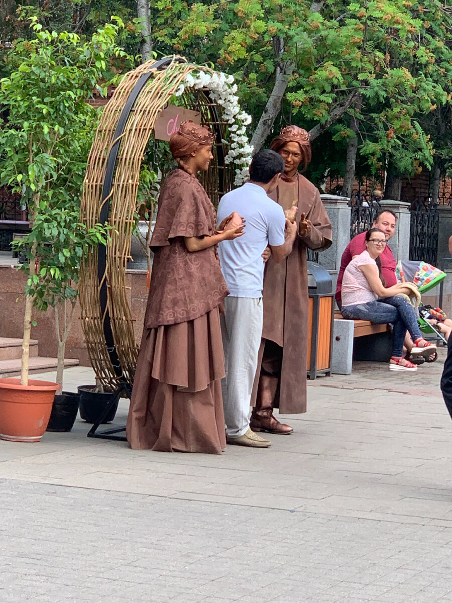 К дню семьи герои