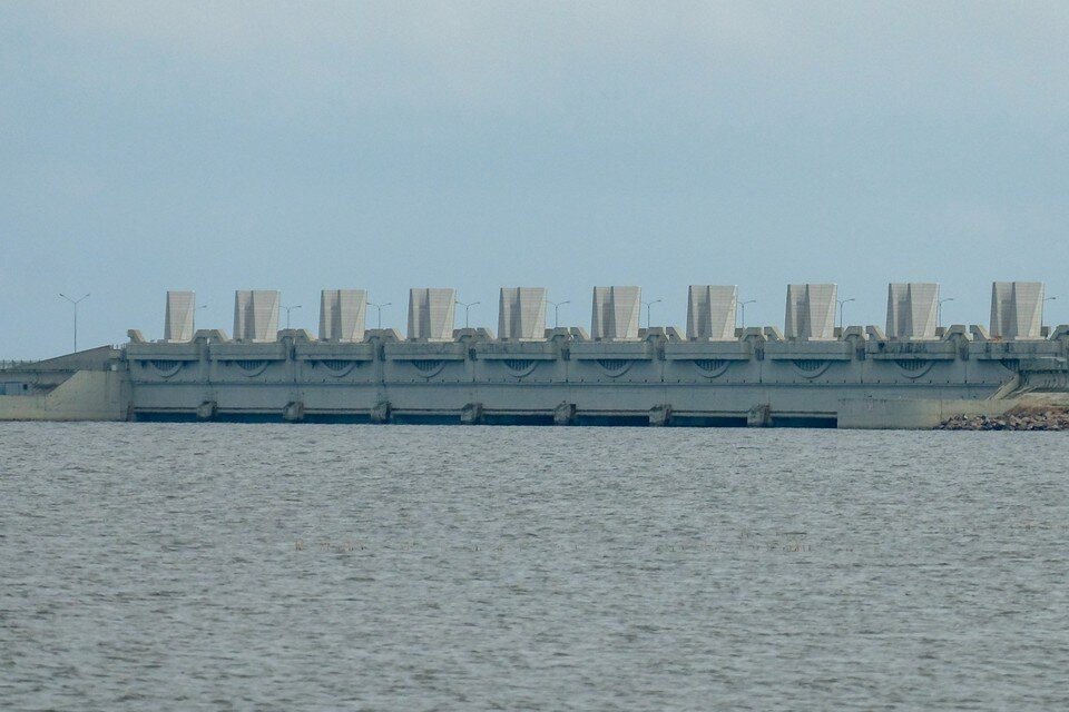     Проезд по дамбе Петербурга ограничат с 19 июля Артем КИЛЬКИН (архив)