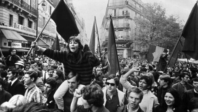 Французские студенты на протестах 1968 года