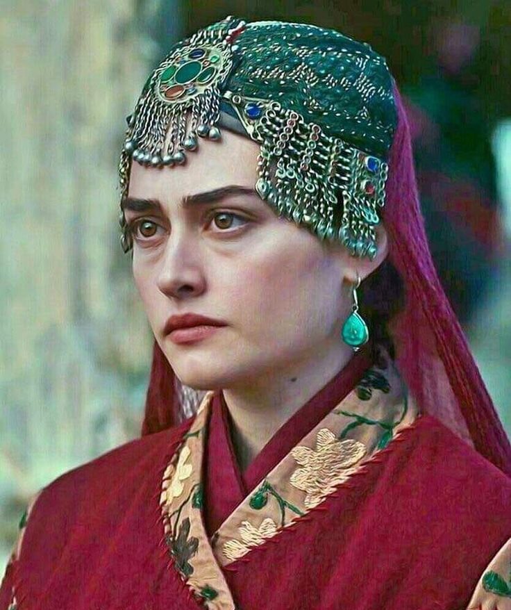 В сериале Воскресший Эртугрул самые лучшие костюмы. Объясню почему ...