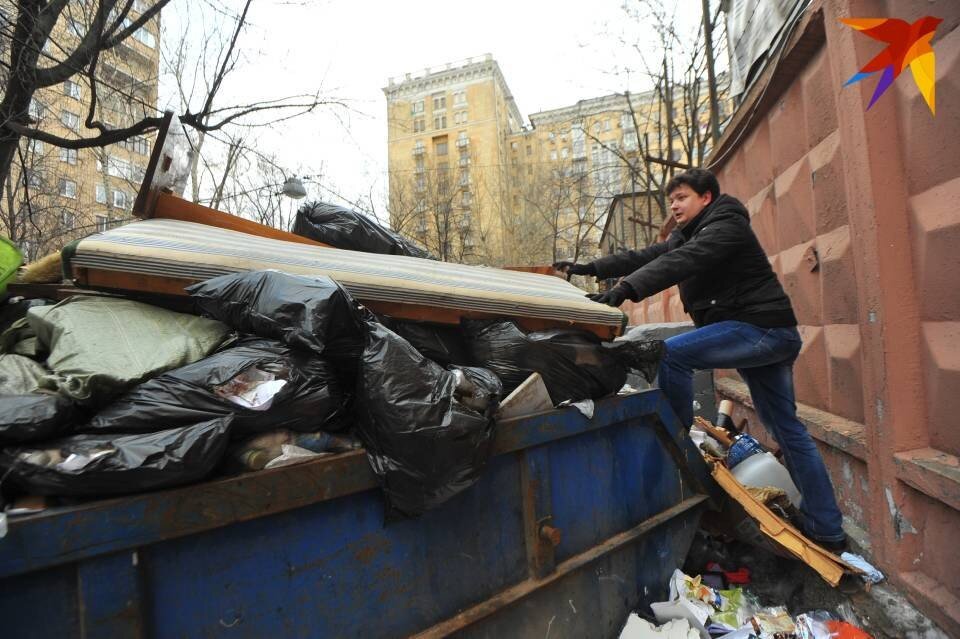     Компании вывозили больше мусора, чем было предусмотрено договором. Евгения ГУСЕВА