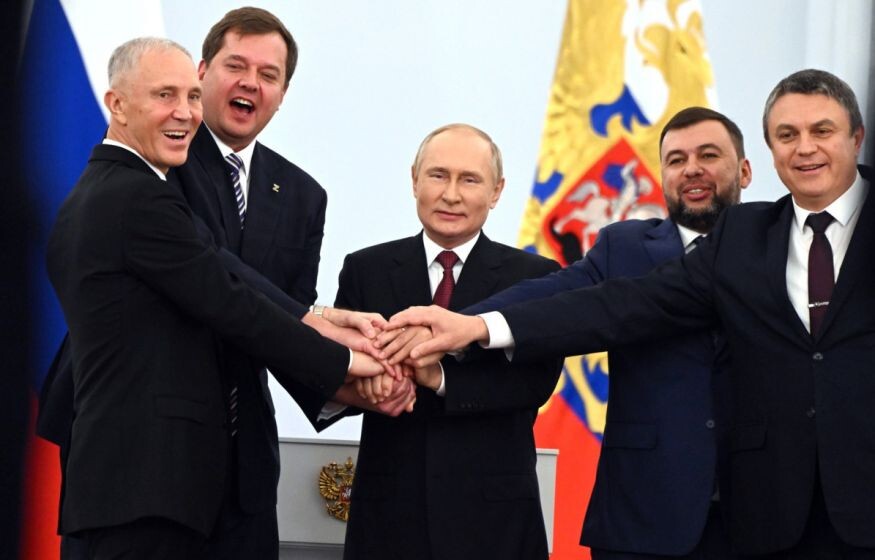    Путин подписал законы о присоединении к России четырех регионов Украины