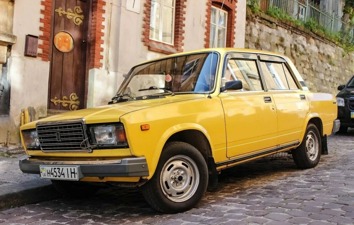 Почему ВАЗ 2107 был самым продаваемым автомобилем 2000 годов