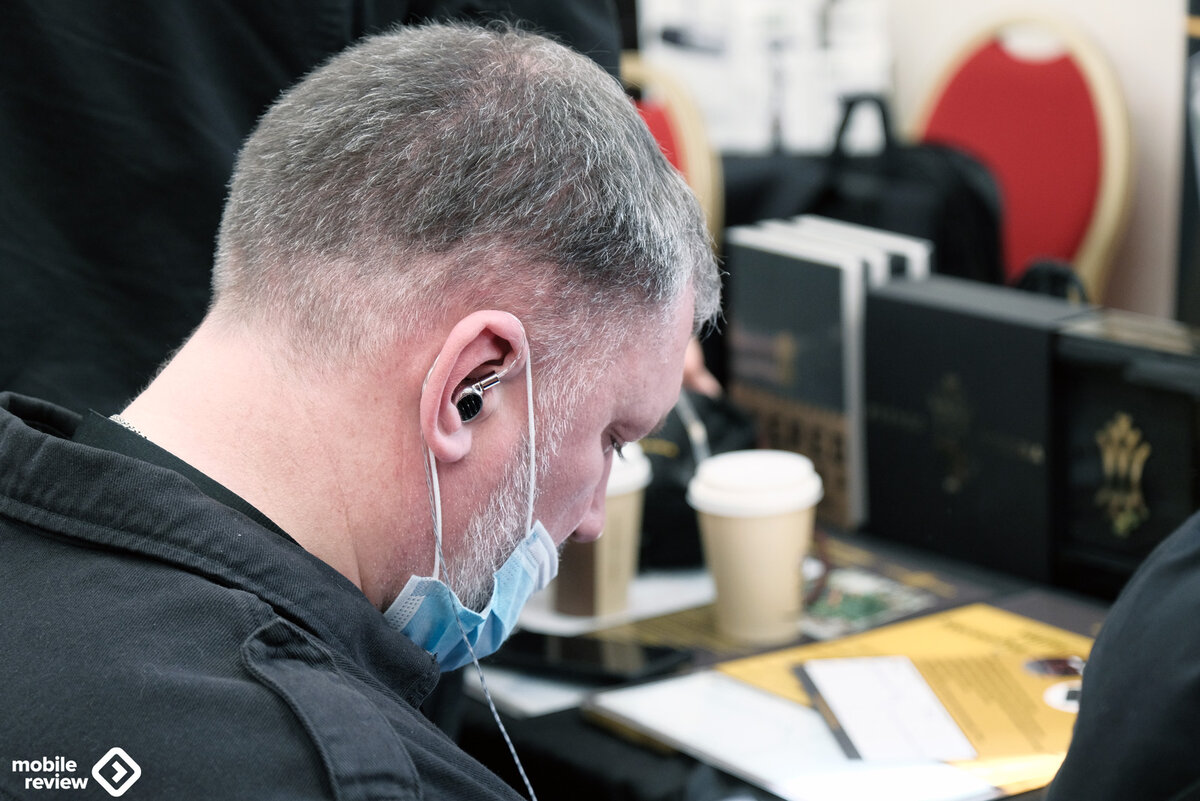 Оригинальный звук 2021. Оригинальный звук 2021. M12 studio headphones. Оригинальный звук - cдоxla. Оригинальный звук 2021.