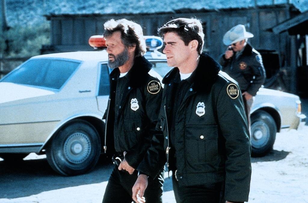 Кадр из фильма "Вспышка" взят для иллюстрации из Яндекс Картинки.  