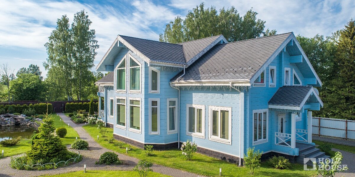 Дом из клееного бруса по проекту "Куинстаун". Источник: holz-house.ru