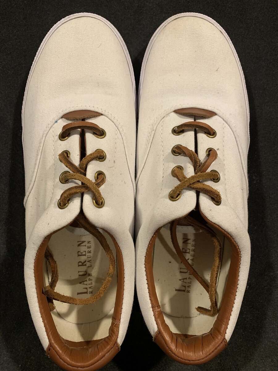 Парусиновых палубных туфли. Теннисные туфли мужские 1928. Эспадрильи бежевые мужские. Откуда то взялись оливковые парусиновые туфельки. Парусиновые туфли старинные.