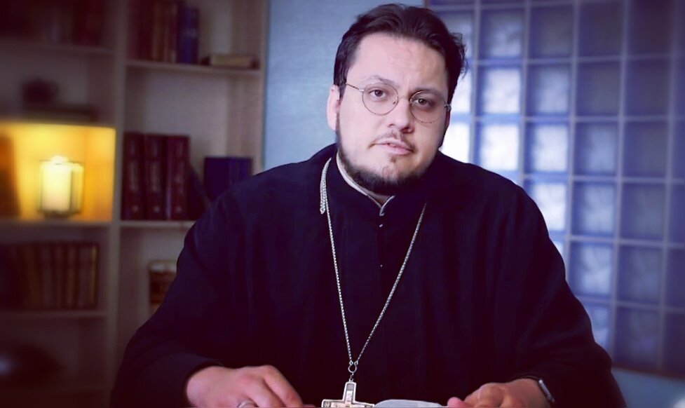 объяснить священник