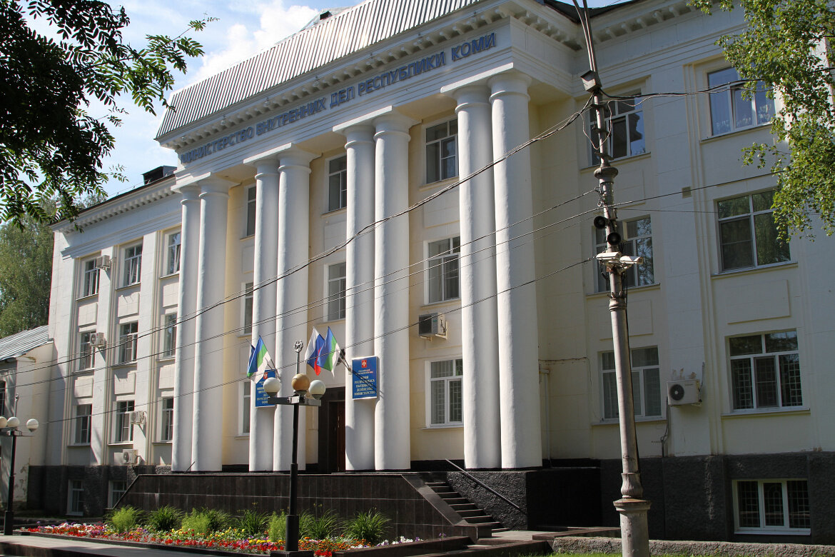 Именно купец Матвей Суворов построил усадьбу, где сейчас находится несколько подразделений МВД по Коми