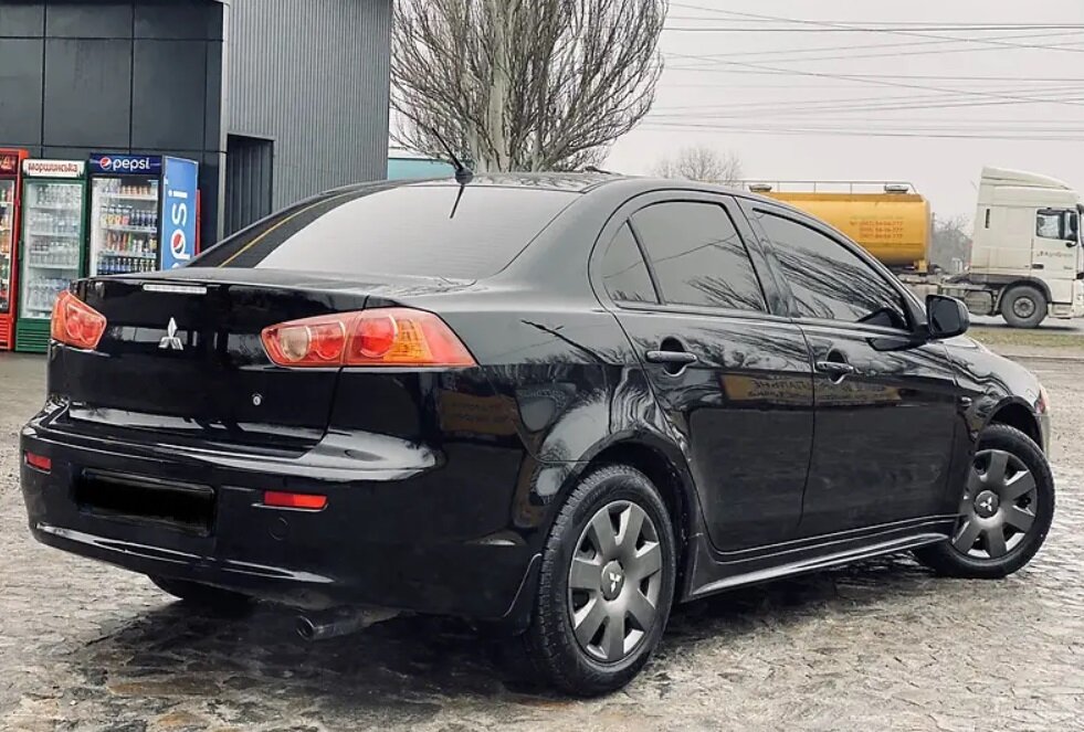 Кузов имеет ряд недочетов.