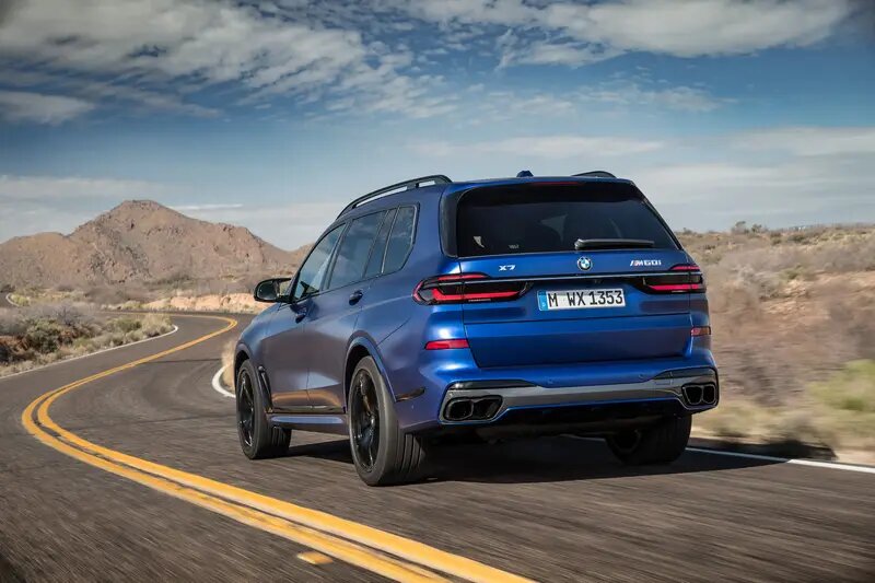 На фото BMW X7, 2023 года. Изображение с сайта topspeed.com