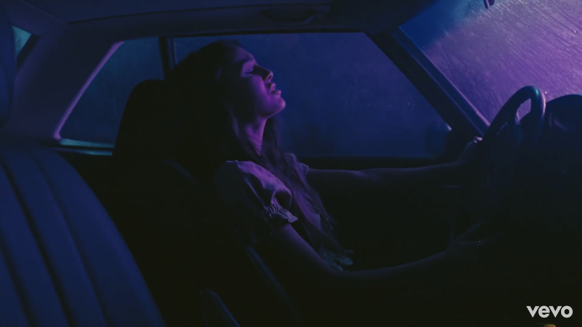 Кадр из клипа Оливии Родриго «drivers license”
