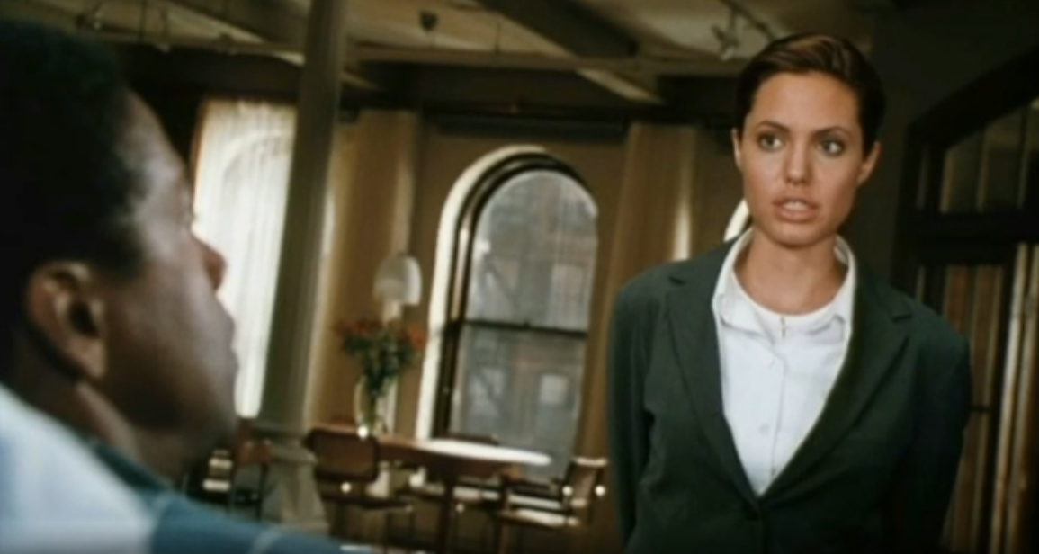 Кадр из фильма "Власть страха"