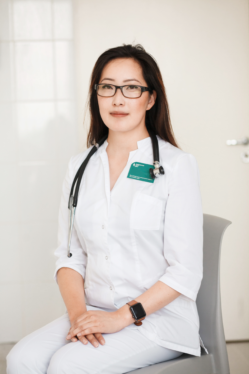 Врач хирург-онколог, маммолог Медцентра ДВФУ, к.м.н. Александра Дей.