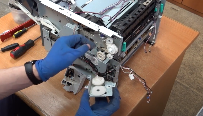 Фото 117. Устанавливаем бушинги